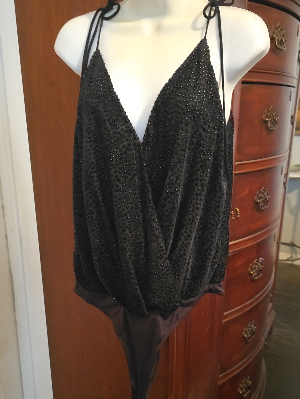 Astr Black Beaded V-Neck Tie-Shoulder Bodysuit